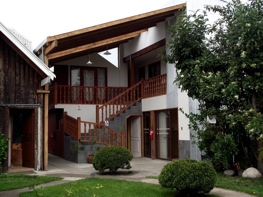 Hostal & Cabanas Don Juan Villarrica Exterior photo