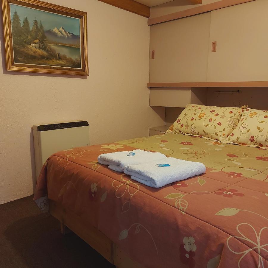 Hostal & Cabanas Don Juan Villarrica Exterior photo