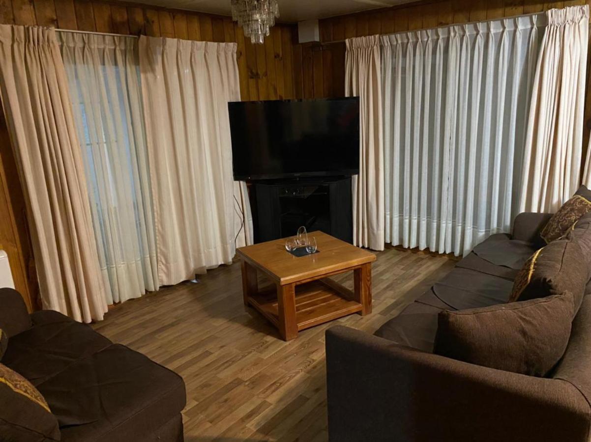 Hostal & Cabanas Don Juan Villarrica Exterior photo